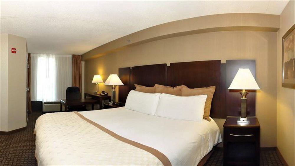 Holiday Inn Express Blacksburg By Ihg Exteriör bild