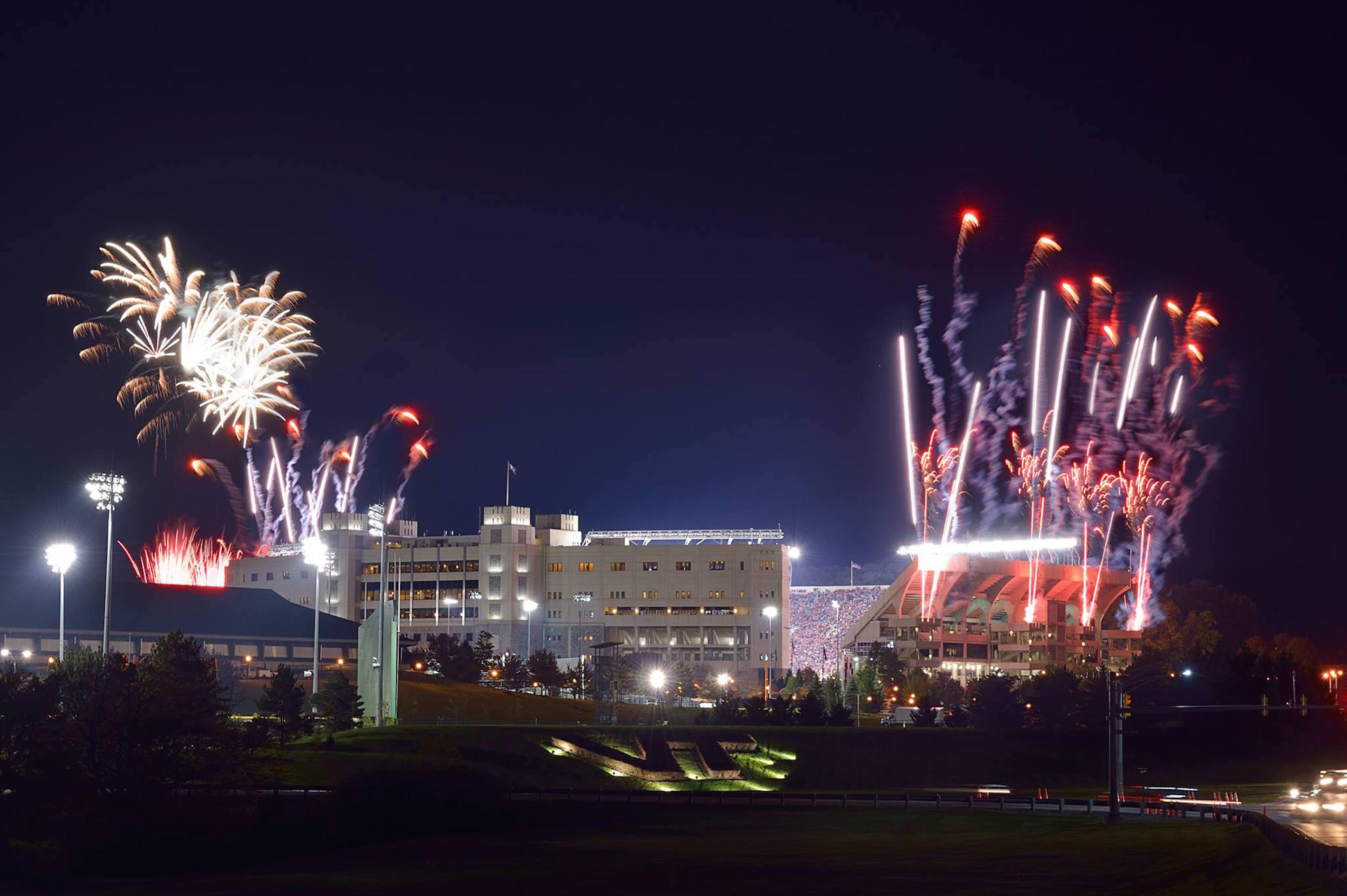 Holiday Inn Express Blacksburg By Ihg Exteriör bild