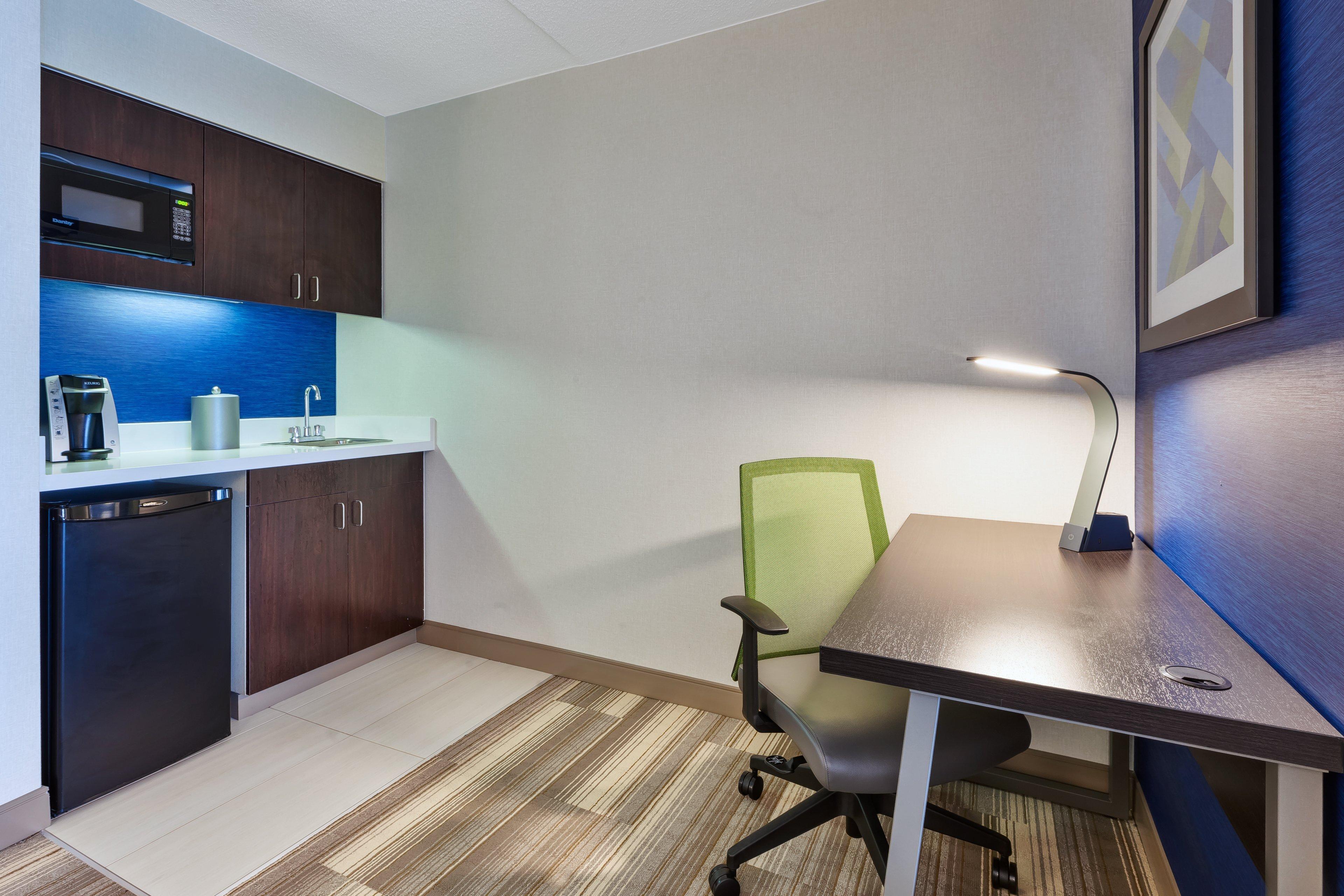 Holiday Inn Express Blacksburg By Ihg Exteriör bild