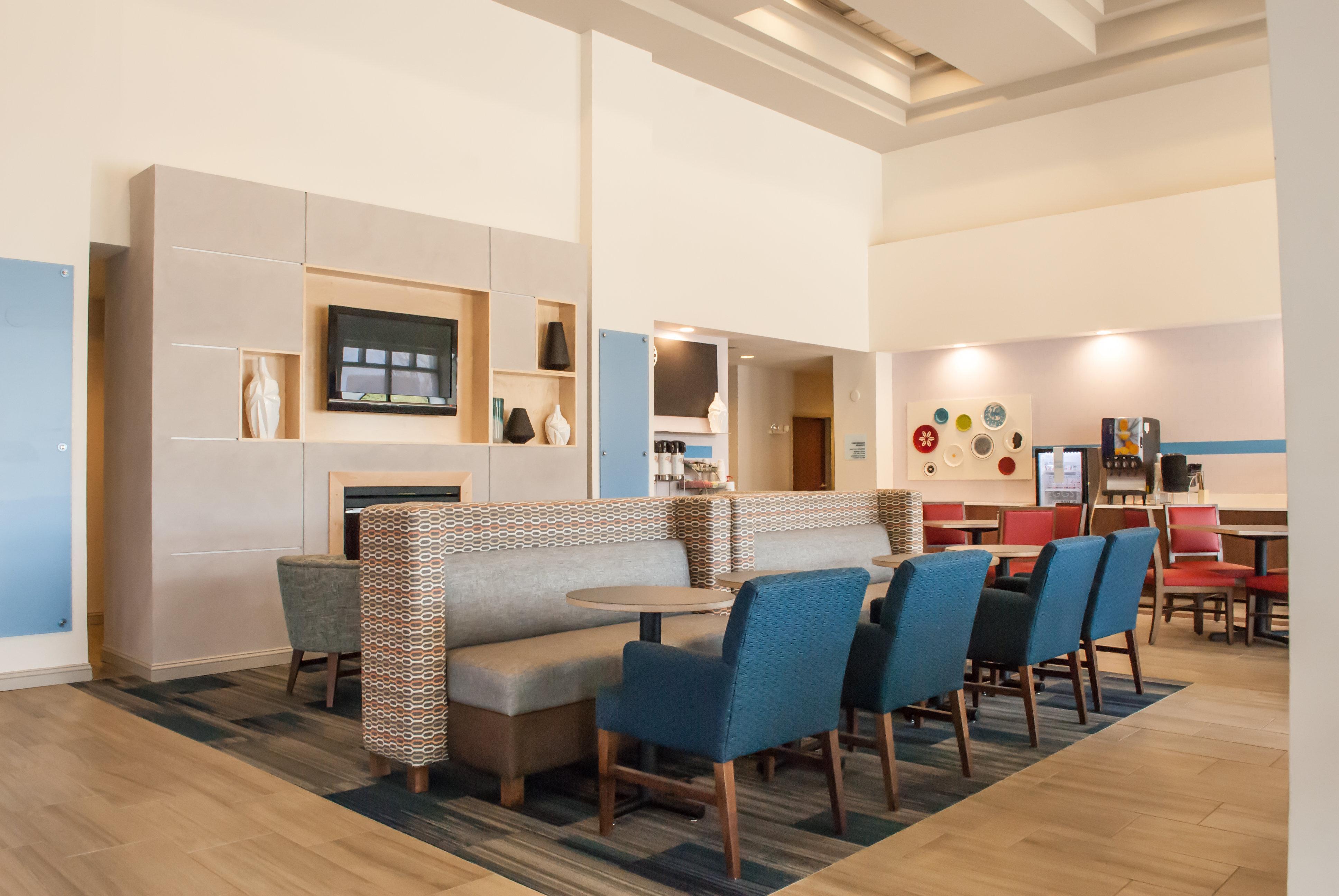 Holiday Inn Express Blacksburg By Ihg Exteriör bild